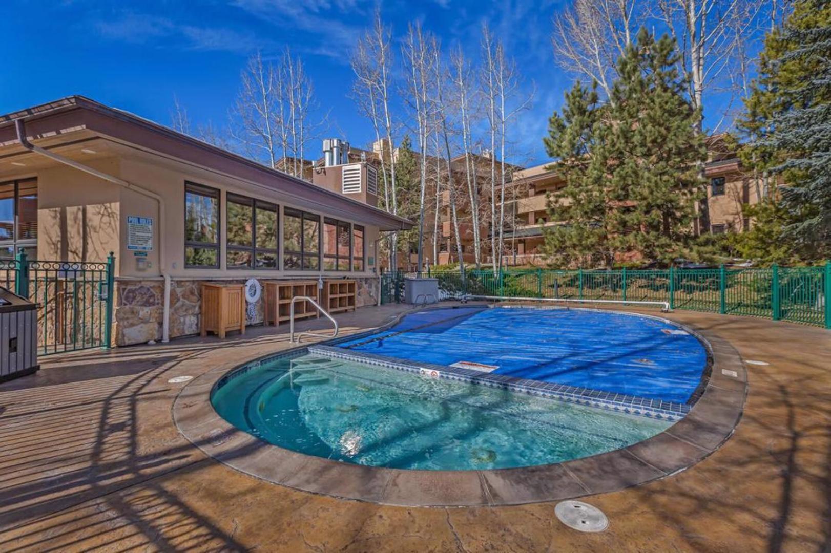 #1012 - Walk To Ski, Newly Remodeled Mountain View Condo With Pool Steamboat Springs Exteriör bild